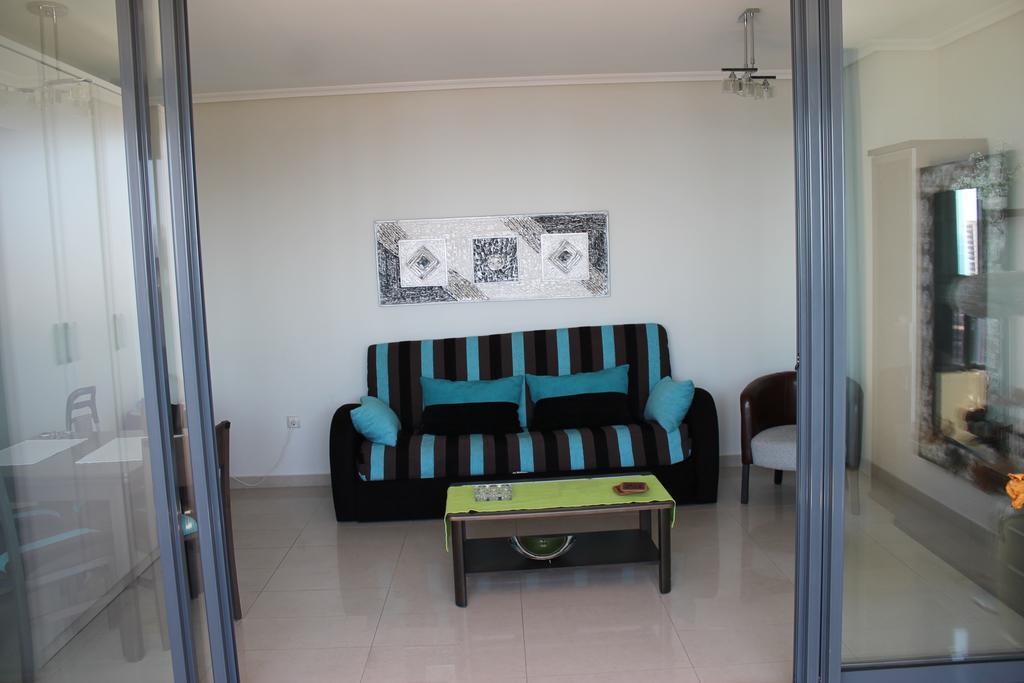 Apartment Carmentxu Gemelos 26 Benidorm Oda fotoğraf