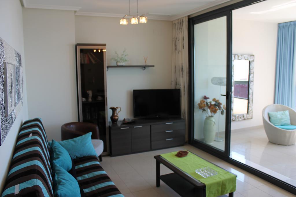Apartment Carmentxu Gemelos 26 Benidorm Oda fotoğraf